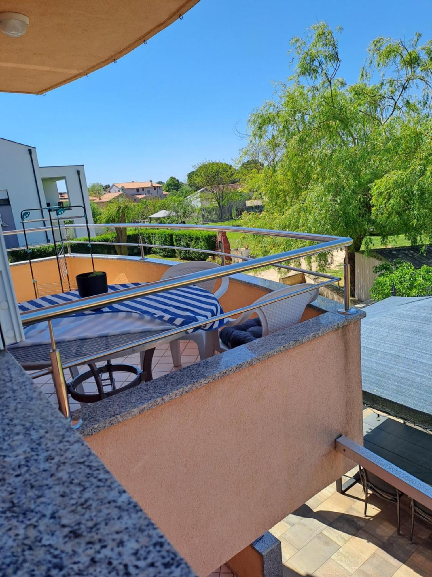 Apartman Valbandon Fažana エクステリア 写真