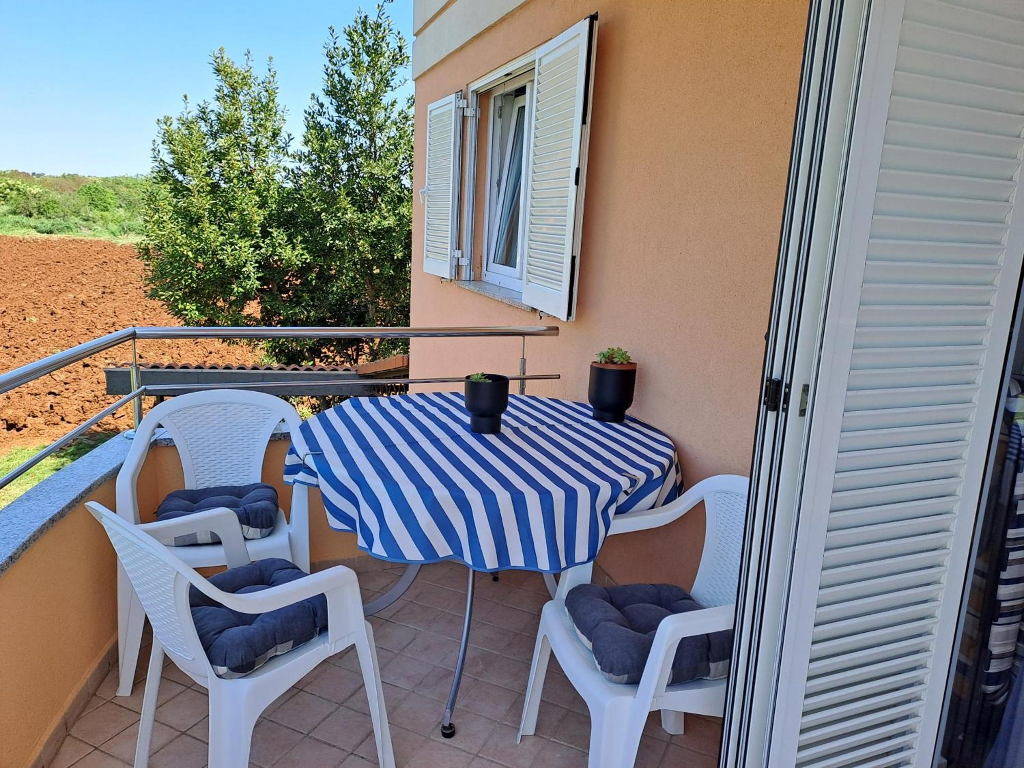 Apartman Valbandon Fažana エクステリア 写真